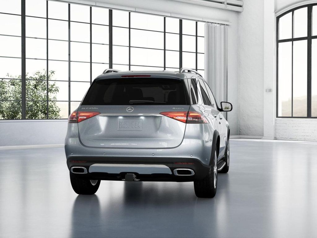 Thumbnail: 2025 Mercedes-Benz GLE - 24