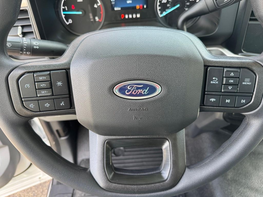 New 2026 Oxford White Ford XL image 14