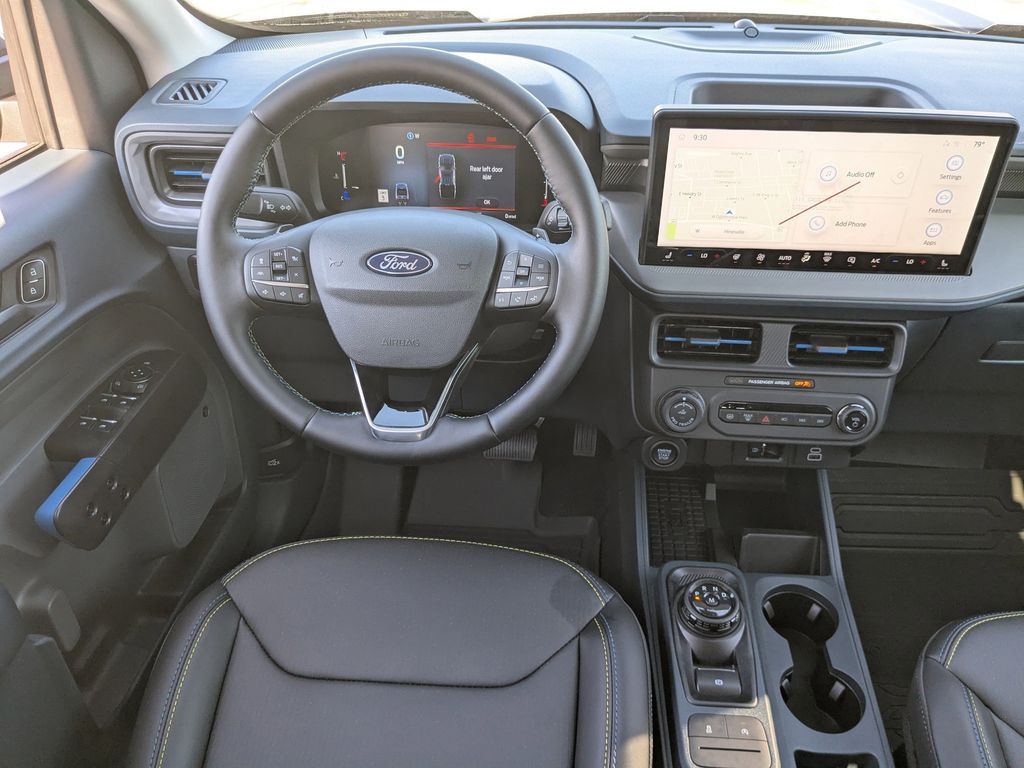 2025 Ford Maverick Lobo