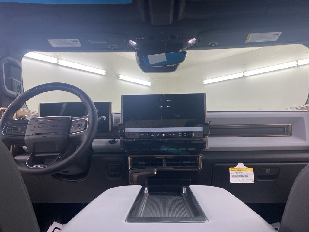 2024 GMC HUMMER EV SUV 3X photo