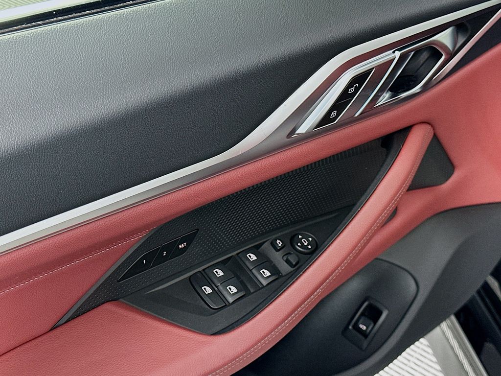 Thumbnail: 2024 BMW 4 Series - 16