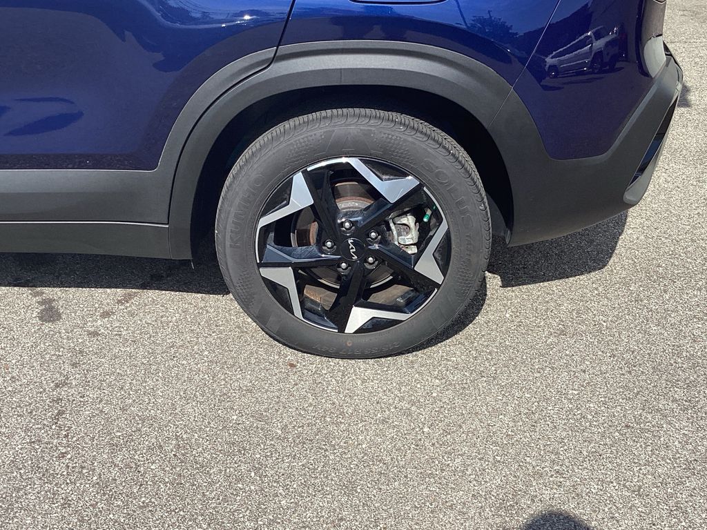 Used 2025 Kia Seltos SUV