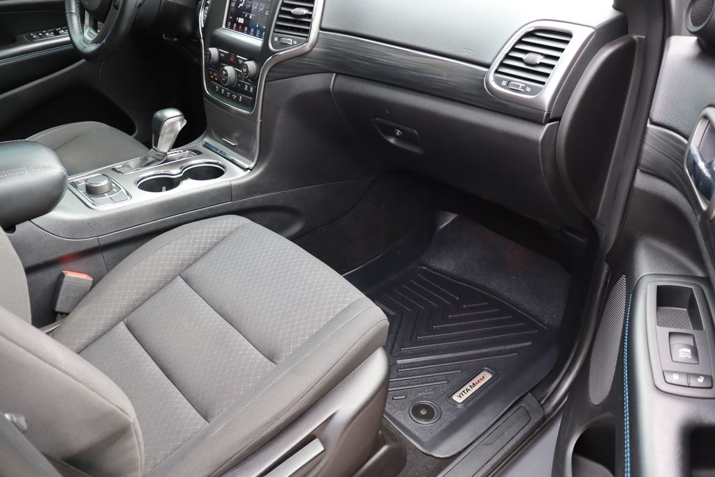 2019 Jeep Grand Cherokee Upland Edition photo