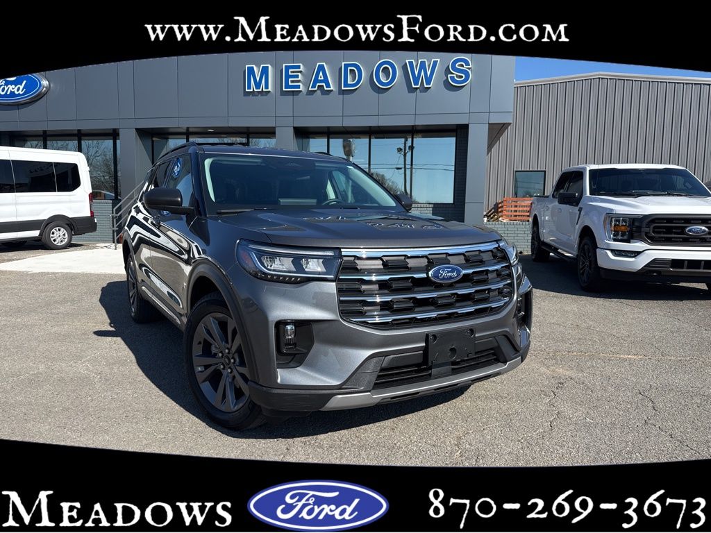 2025 Ford Explorer Active AWD