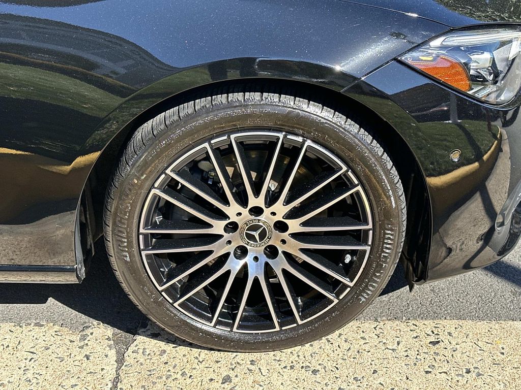 Thumbnail: 2025 Mercedes-Benz C-Class - 17