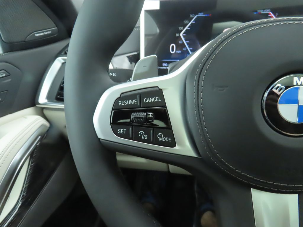 Thumbnail: 2026 BMW X6 - 11