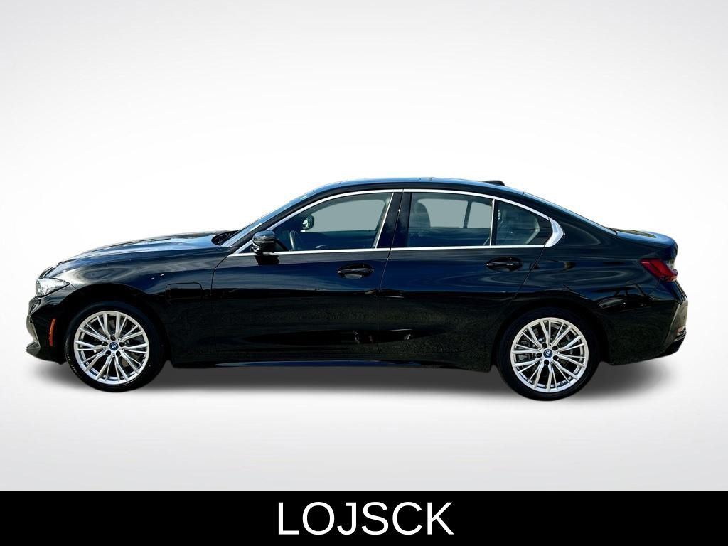 Used 2024 BMW 3 Series 330e with VIN 3MW39FF03R8E00583 for sale in Miami, FL