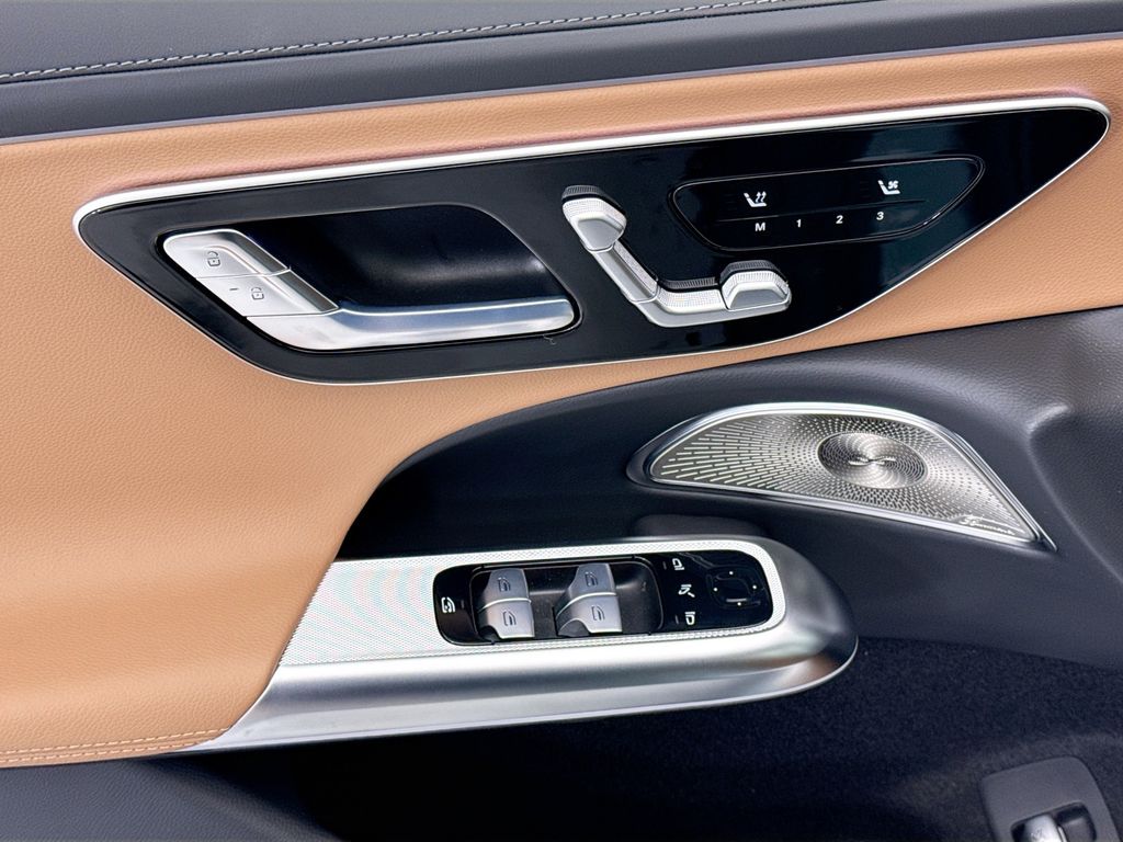 Thumbnail: 2026 Mercedes-Benz E-Class - 22