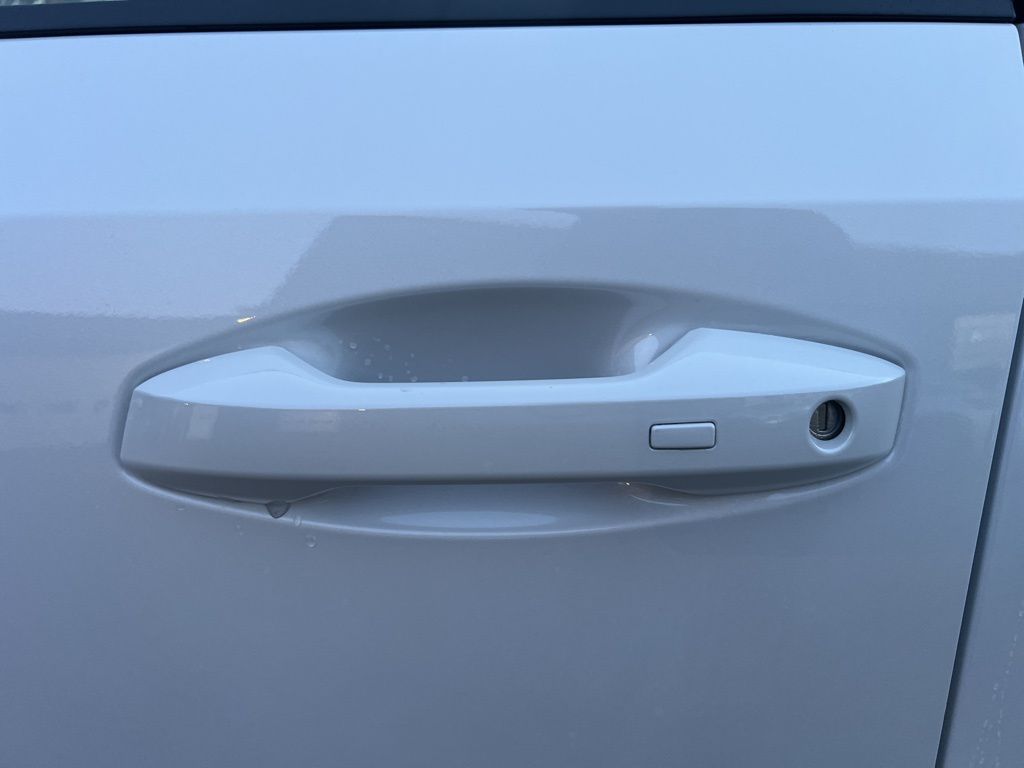 2026 Nissan KICKS SR AWD - Photo 13