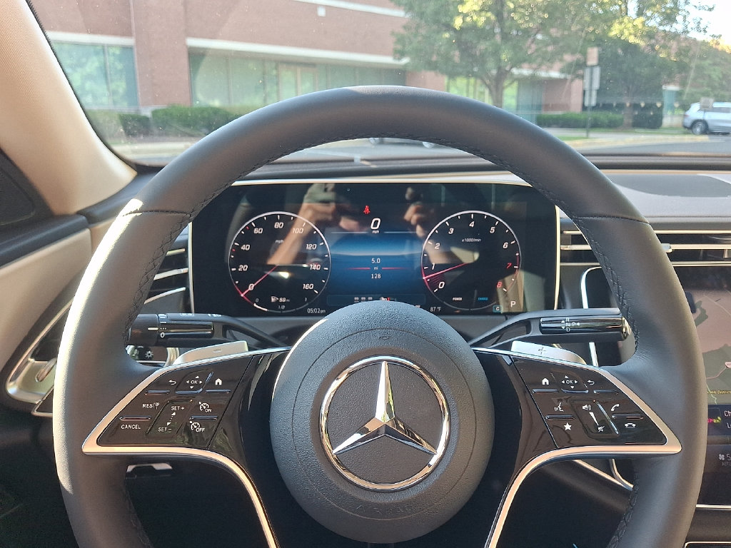 Thumbnail: 2026 Mercedes-Benz E-Class - 19