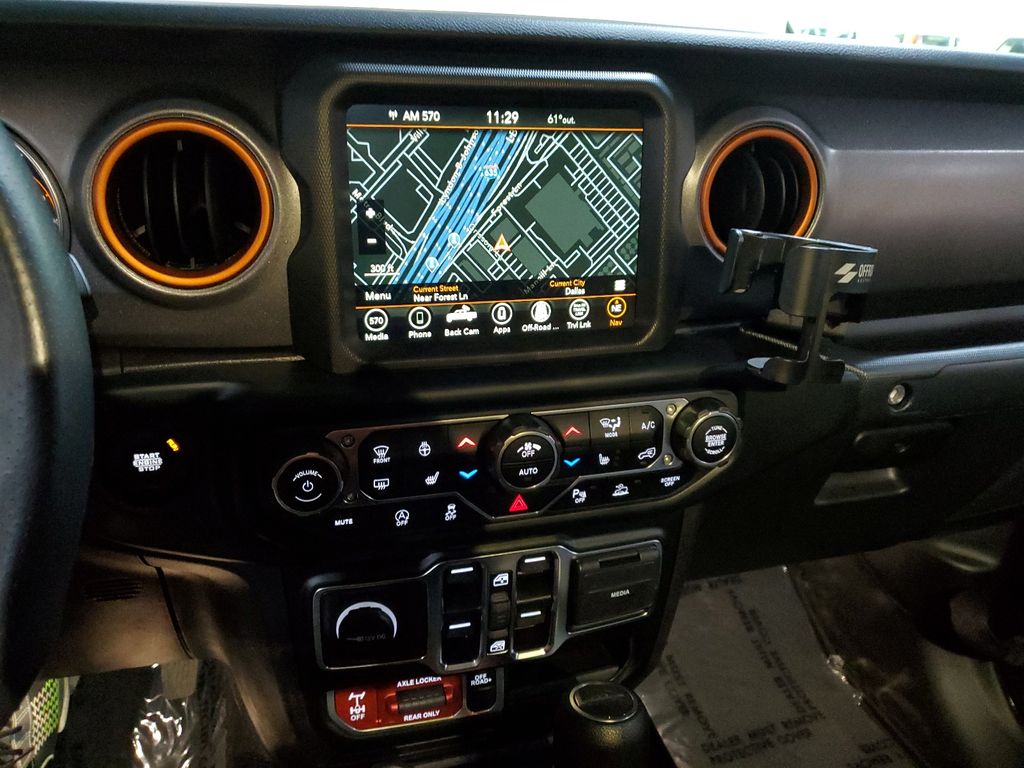 2023 Jeep Gladiator Mojave 35