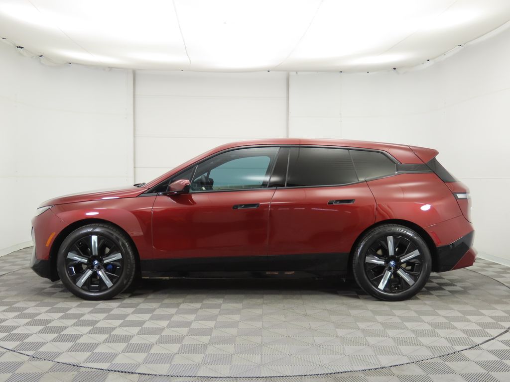 Thumbnail: 2023 BMW iX - 8
