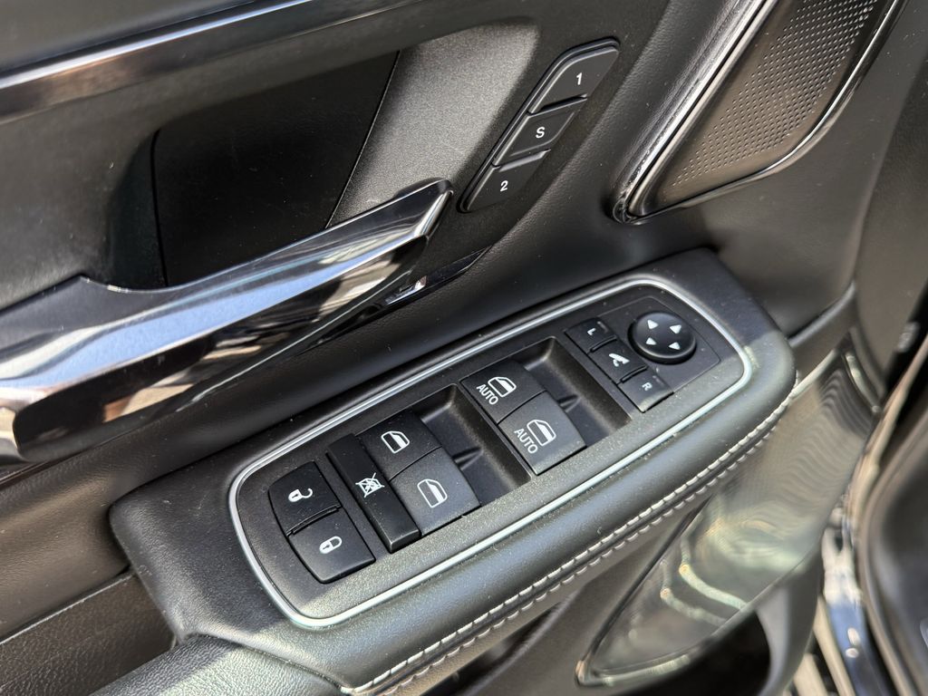 2023 Ram 1500 Limited - 10