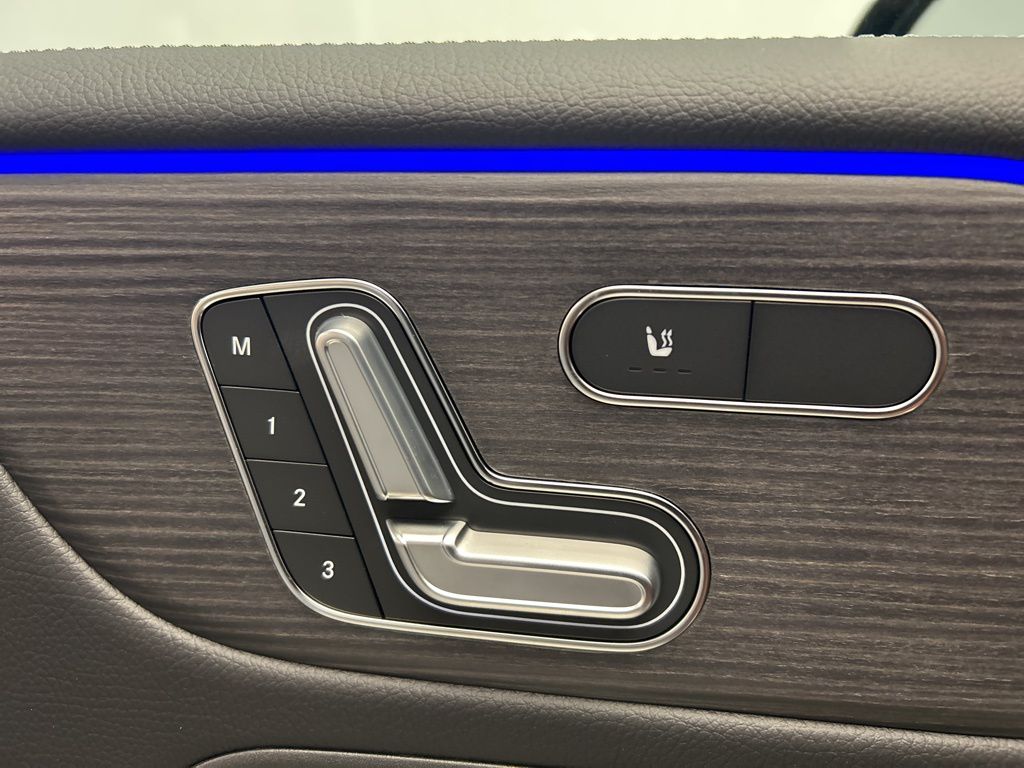 Thumbnail: 2026 Mercedes-Benz GLB - 24