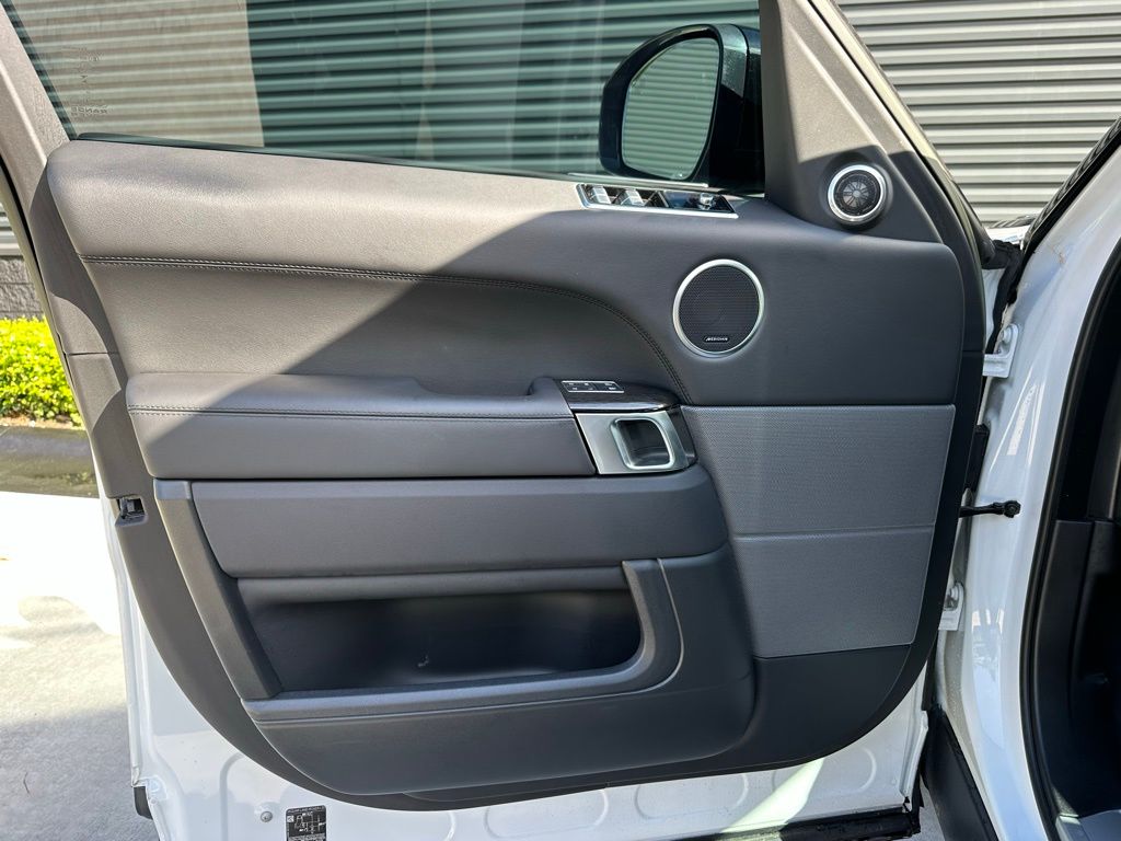 Thumbnail: 2022 Land Rover Range Rover Sport - 13