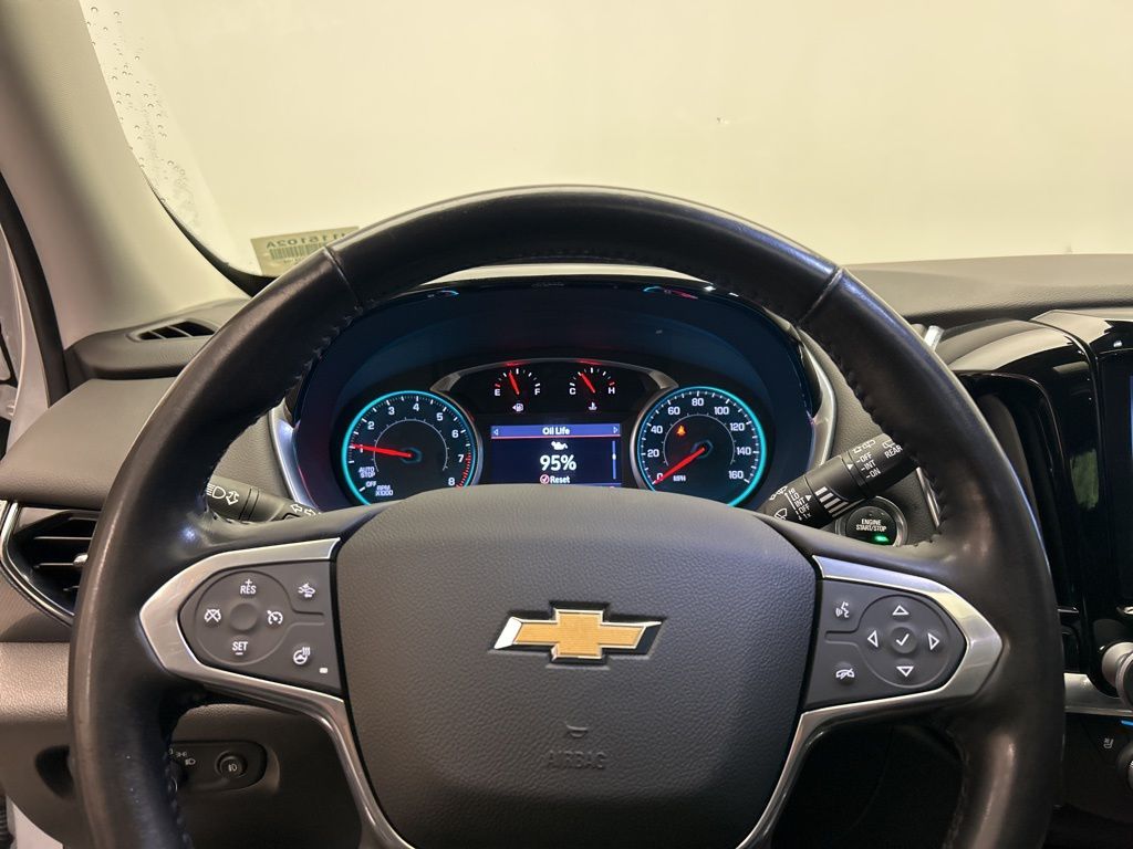 Thumbnail: 2021 Chevrolet Traverse - 13