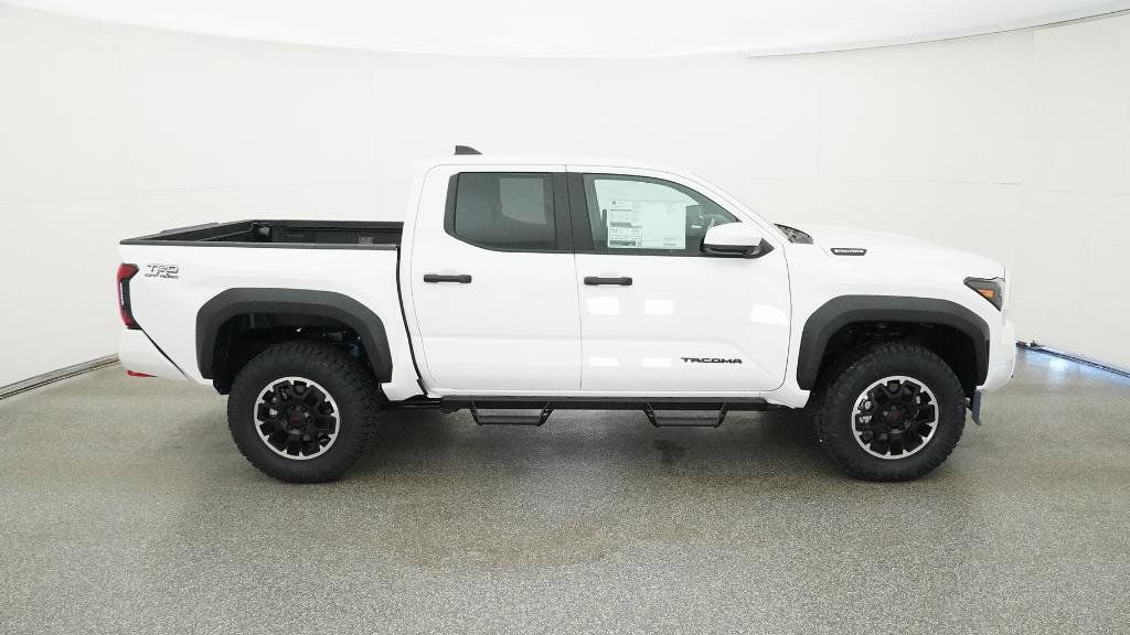 Thumbnail: 2025 Toyota Tacoma - 7