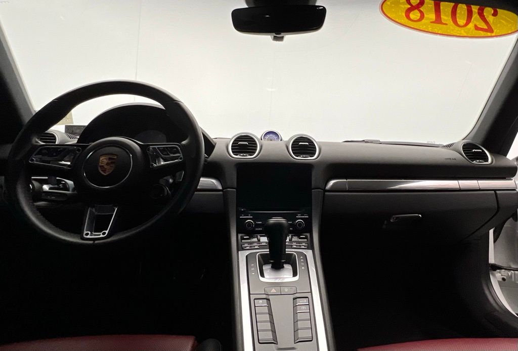 Thumbnail: 2018 Porsche 718 Cayman - 6