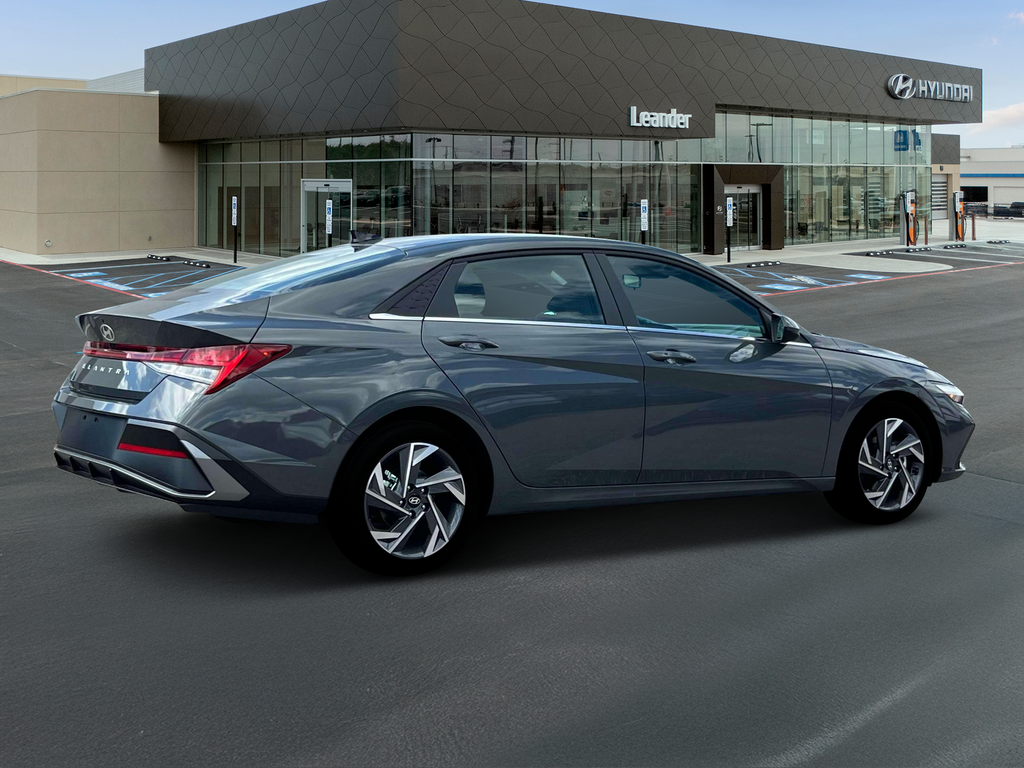 2025 Hyundai Elantra SEL 8