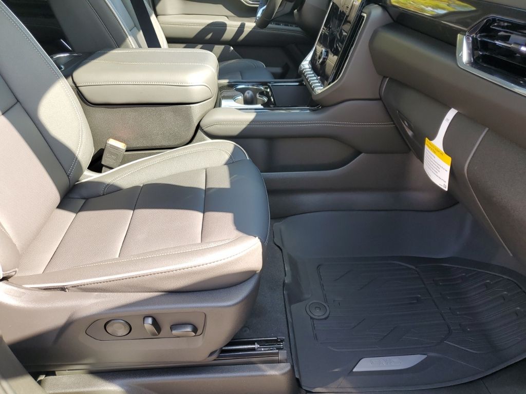 New Car 2025 Gmc Yukon  Elevation For Sale In Austin, Texas