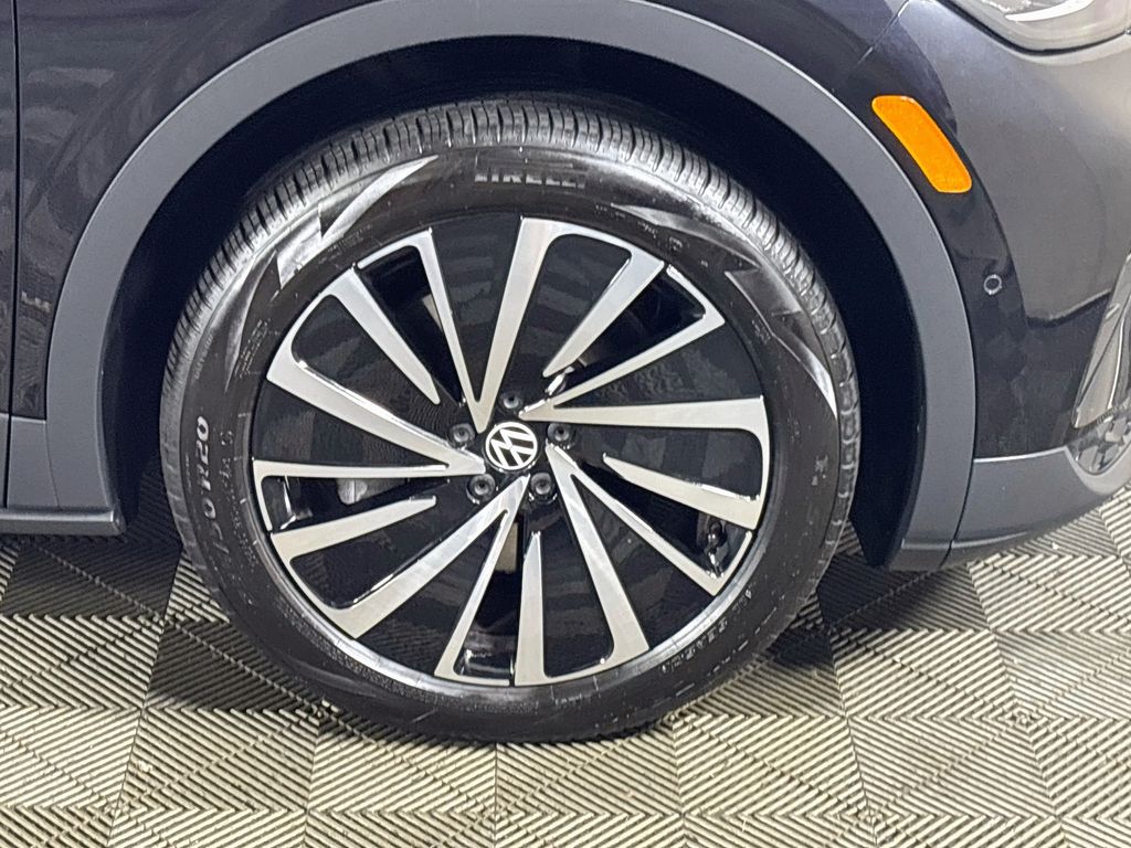 2025 Volkswagen ID.4 Pro
