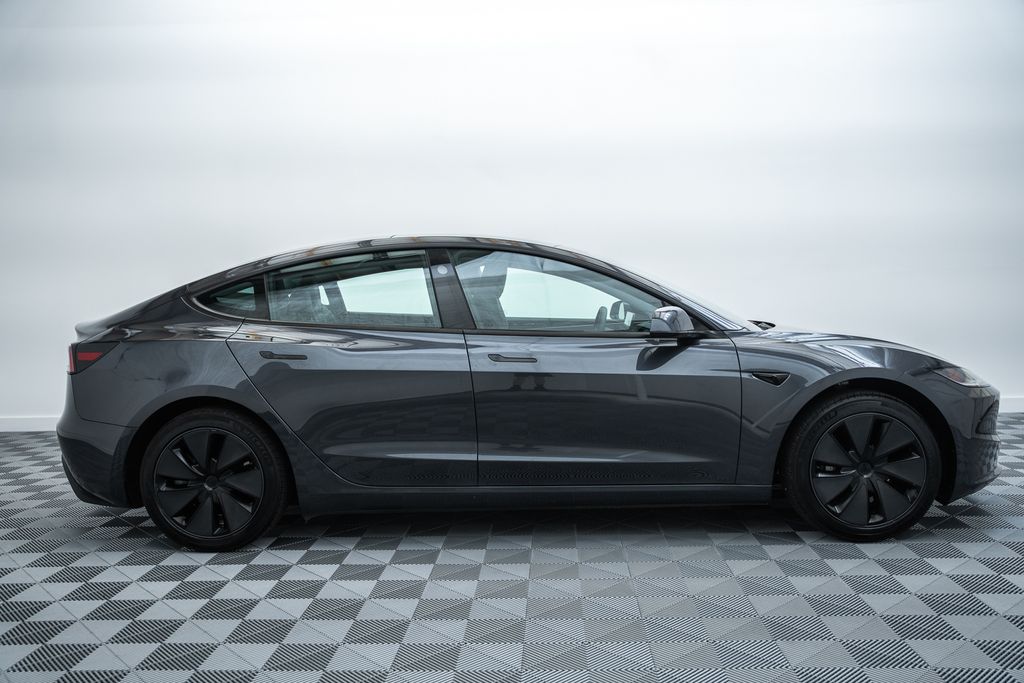 TeslaModel 34