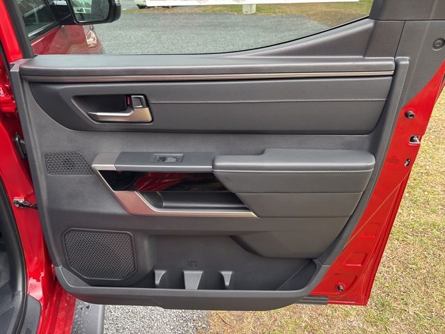 2026 Toyota Tundra Limited - Photo 15