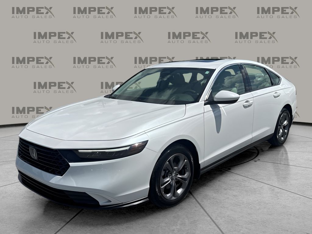 2024 Honda Accord EX's photo