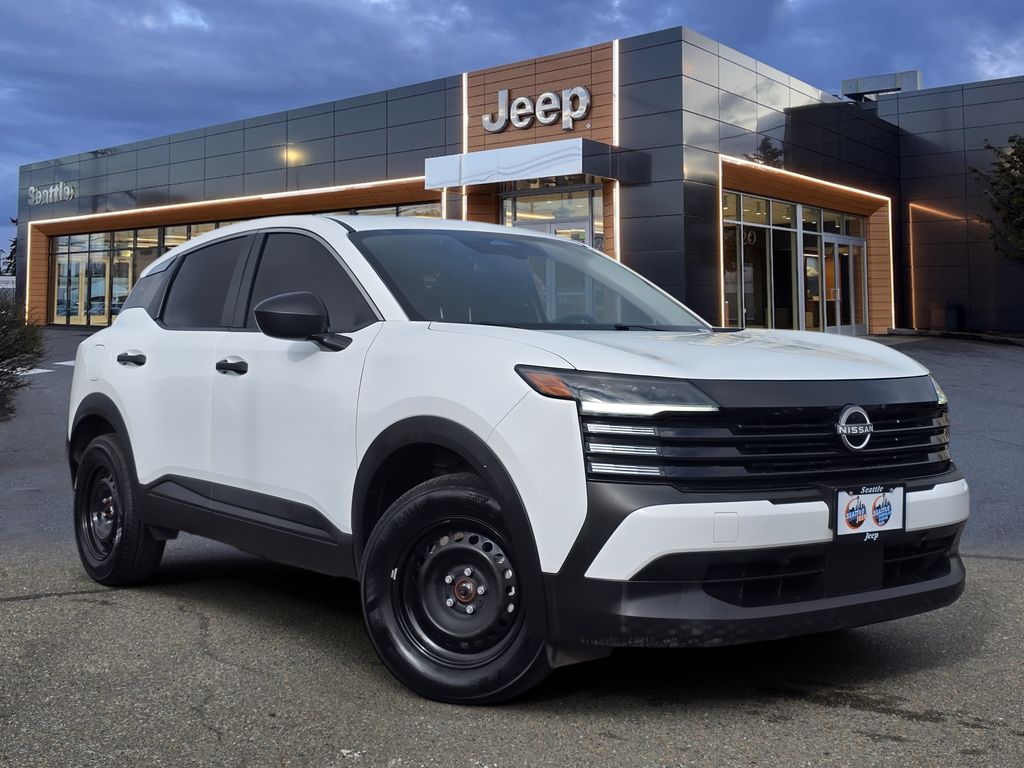 2025 Nissan Kicks S AWD