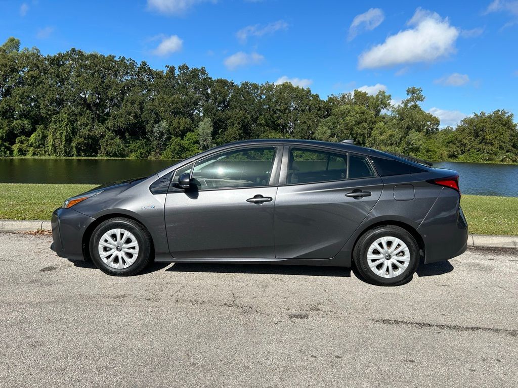 Thumbnail: 2020 Toyota Prius - 2