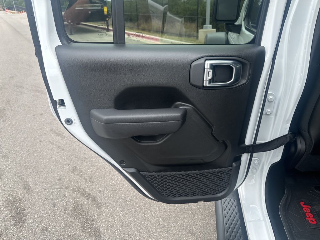 Used Car 2024 Jeep Gladiator  Mojave For Sale Under $50,000 In Austin, Texas