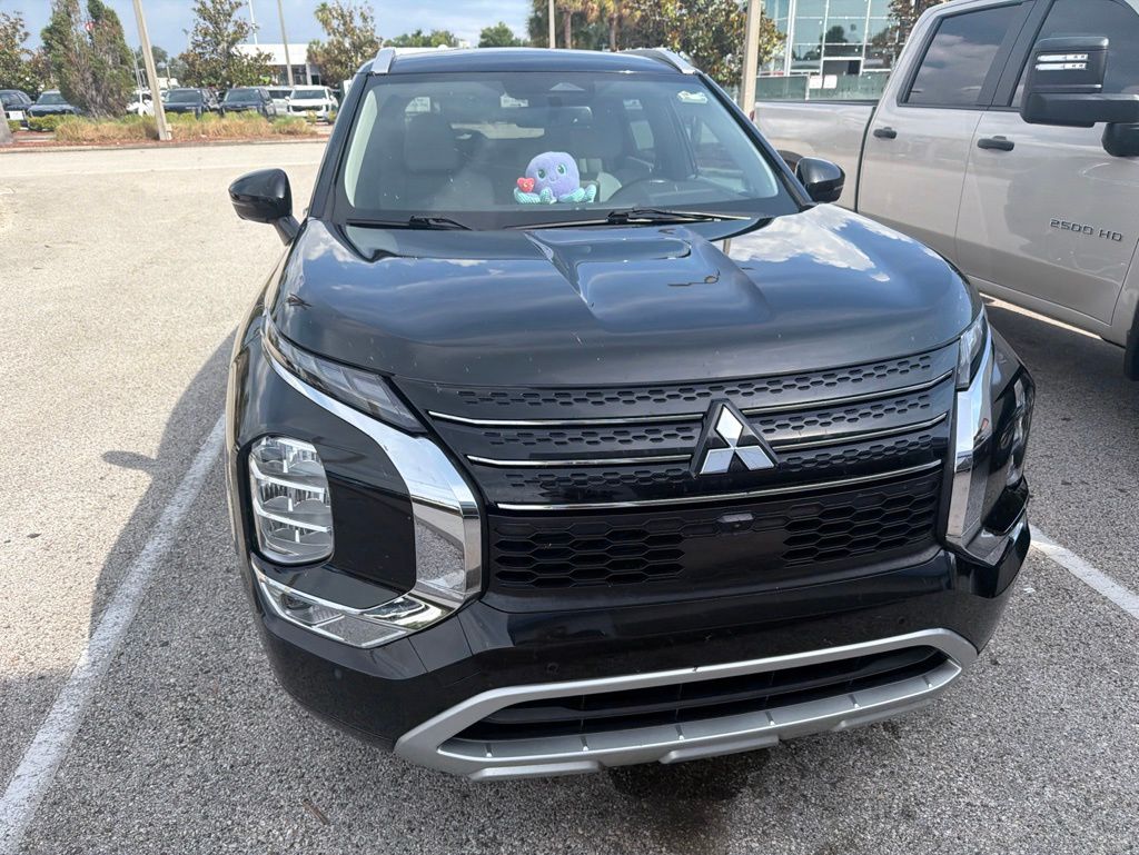 used 2022 Mitsubishi Outlander car, priced at $21,991