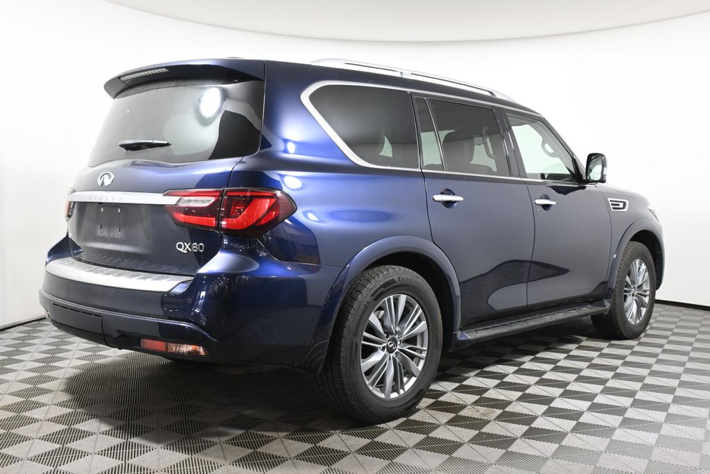 2021 INFINITI QX80 Luxe 6
