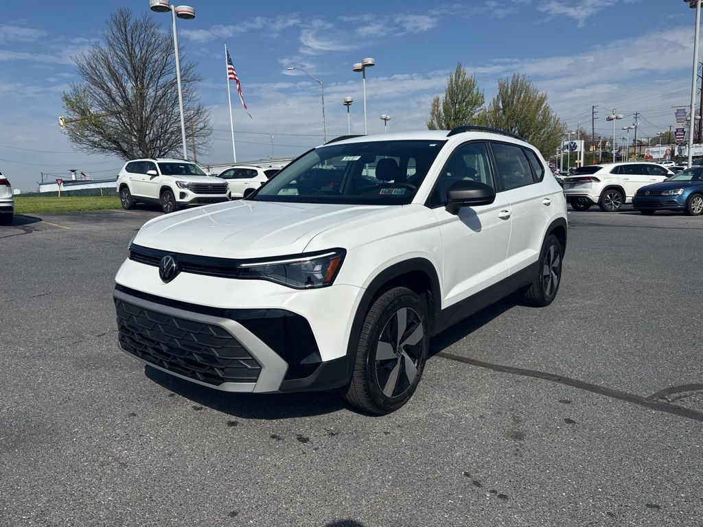 2025 Volkswagen Taos 1.5T S - 8