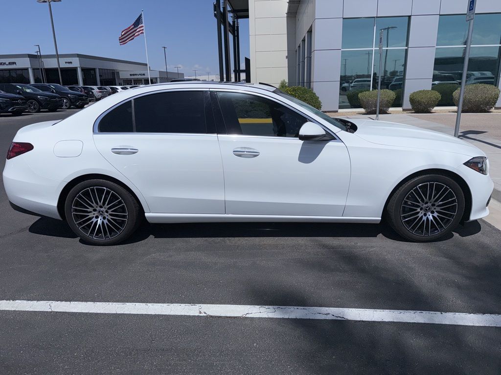 Thumbnail: 2023 Mercedes-Benz C-Class - 4