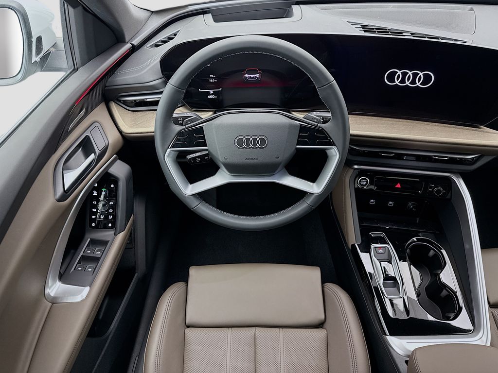 Thumbnail: 2025 Audi Q5 - 11