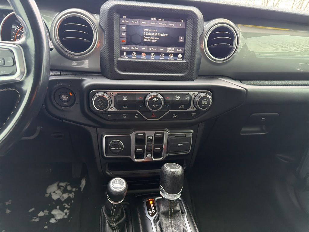 Thumbnail: 2020 Jeep Wrangler - 15