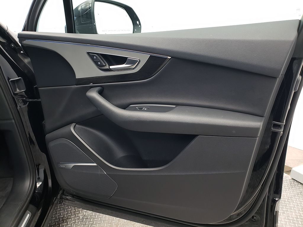 Thumbnail: 2019 Audi Q7 - 26