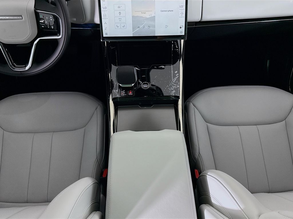 Thumbnail: 2026 Land Rover Range Rover Sport - 16