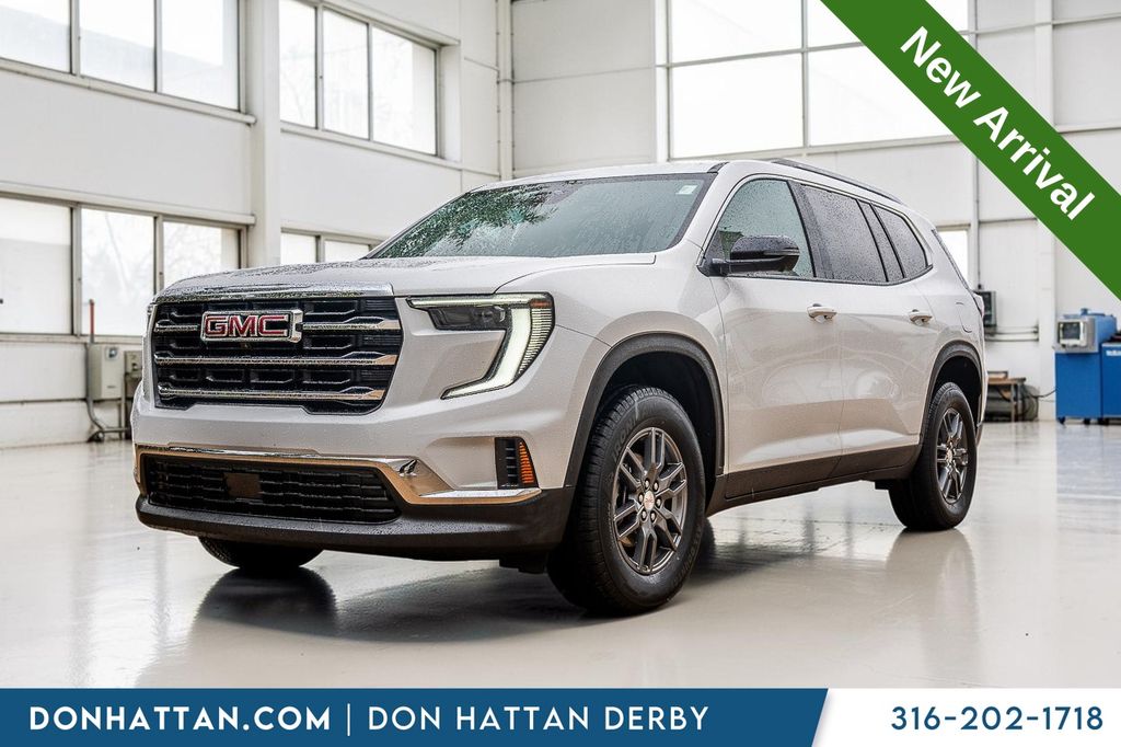  2025 GMC Acadia Elevation FWD   