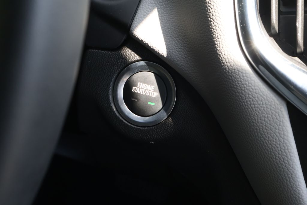 2023 Chevrolet Equinox LT 25