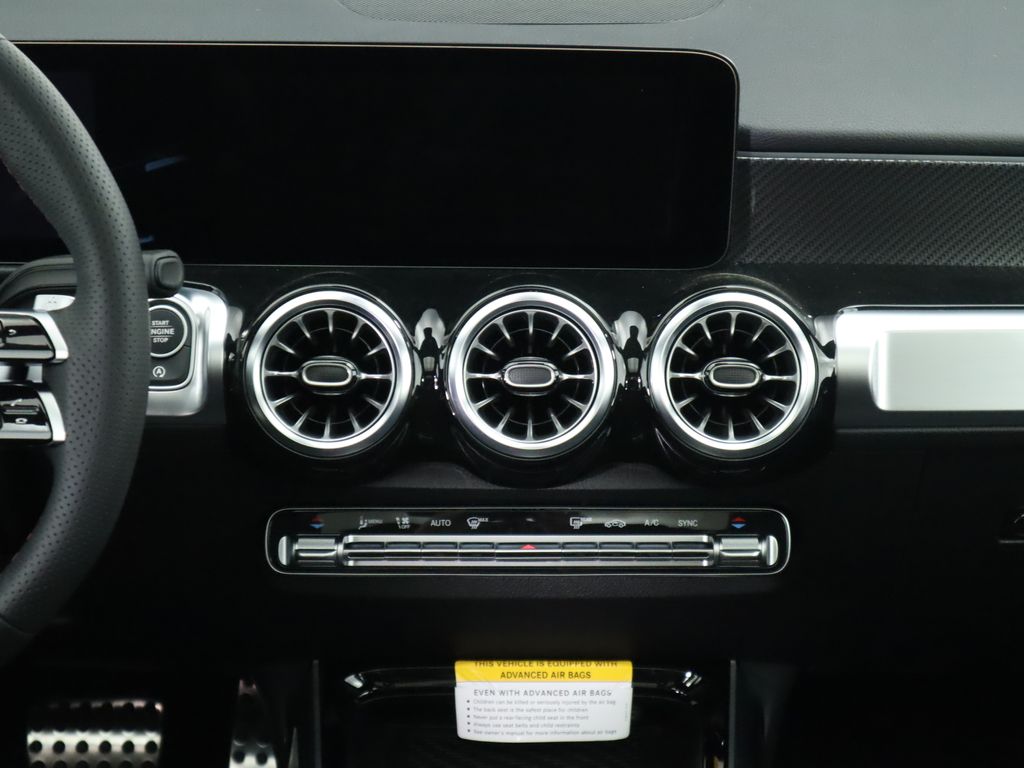 2025 Mercedes-Benz GLB 250 15