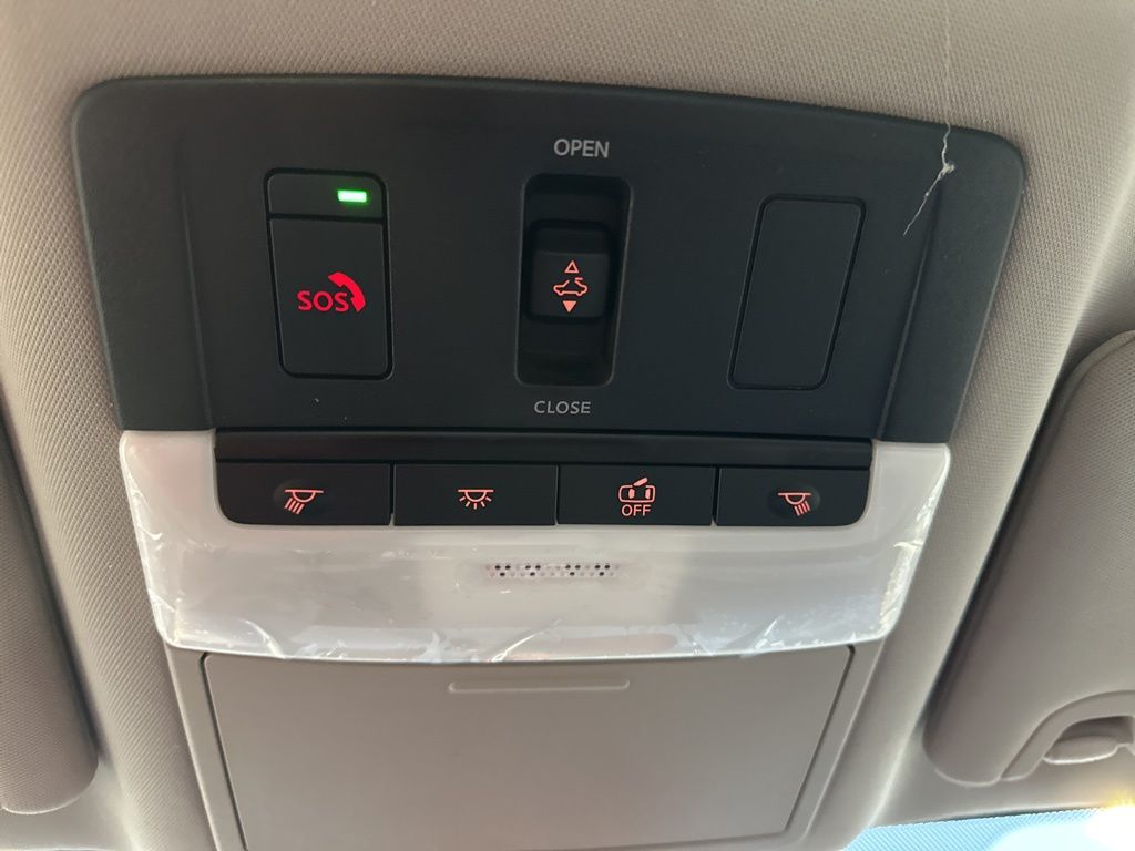 2025 Garnet Pearl Metallic Nissan Altima 2.5 SL FWD Sedan