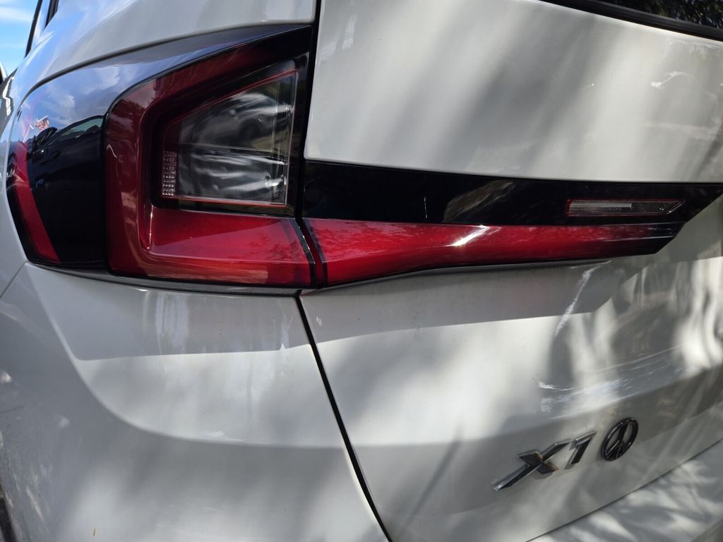 2024 BMW X1 - $34,999