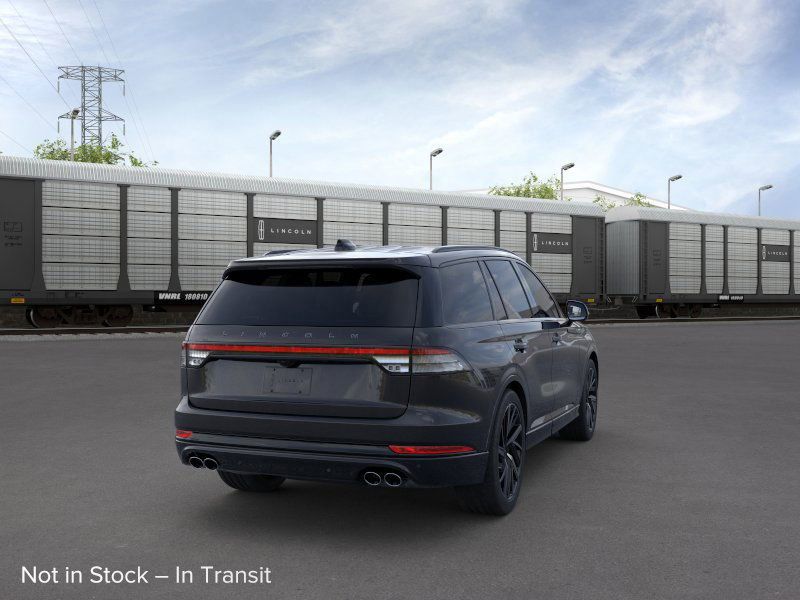 2025 Lincoln Aviator Black Label 8