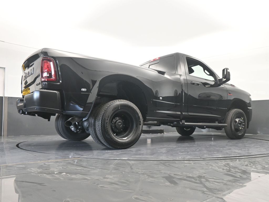 New 2026 Diamond Black Crystal Pearlcoat Ram Tradesman image 47
