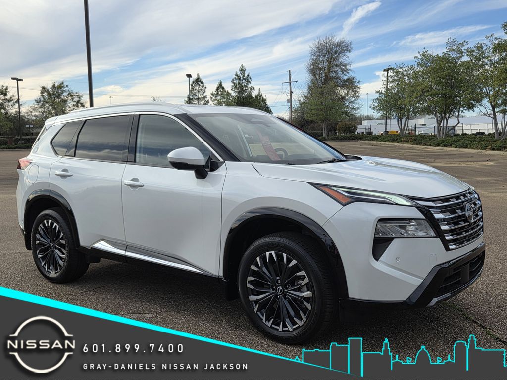 2025 Nissan Rogue Platinum FWD