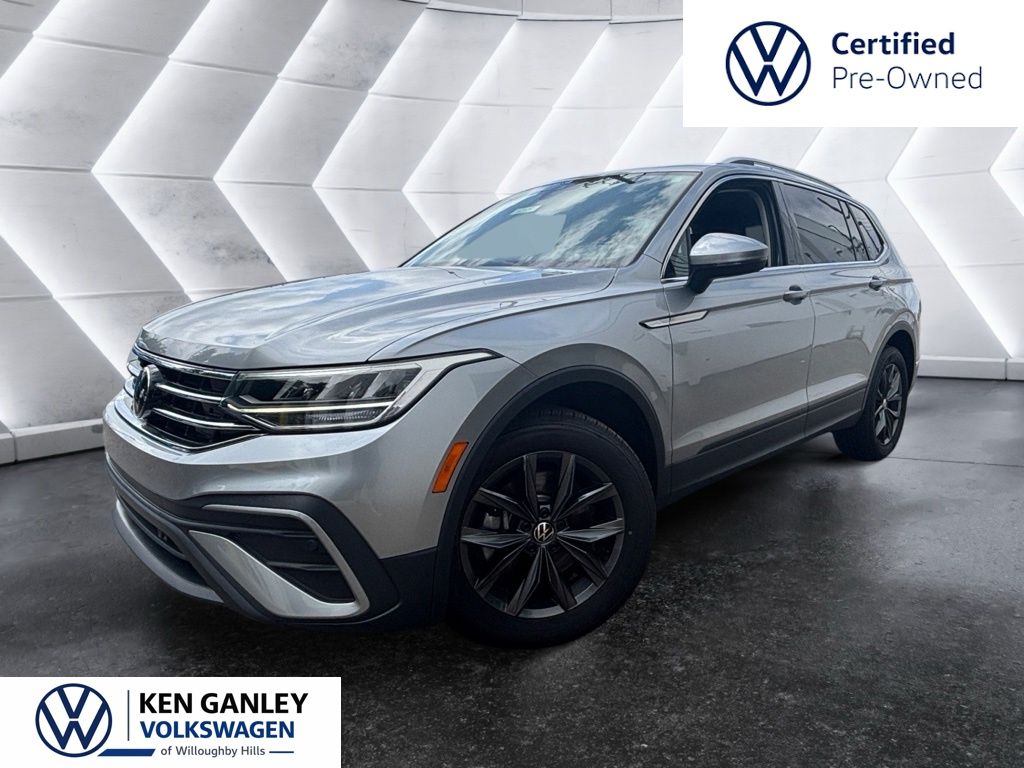 Silver Metallic 2023 Volkswagen Tiguan SUV / Crossover Front-Wheel Drive 8-Speed Automatic