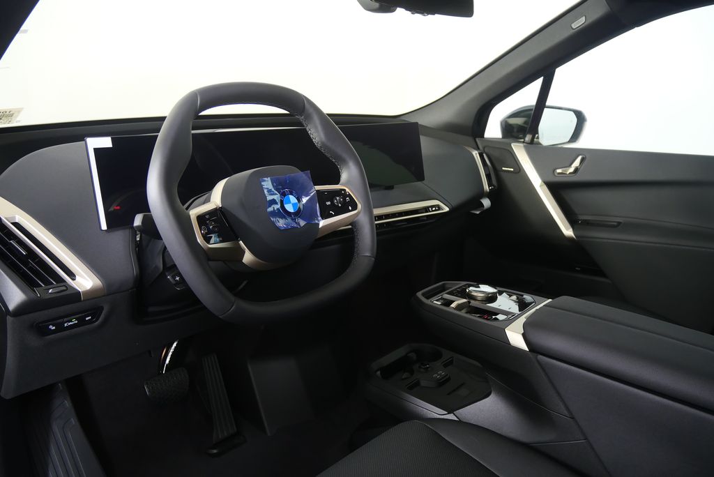 Thumbnail: 2026 BMW iX - 12