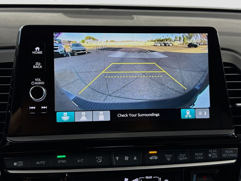 Thumbnail: 2026 Honda Odyssey - 15